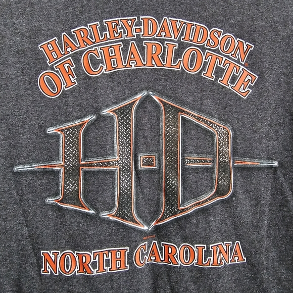 Harley Davidson of Charlotte North Carolina Motor Cycles racing T-shirt Size L - Picture 3 of 5